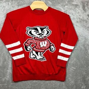 wisconsin badgers sweater